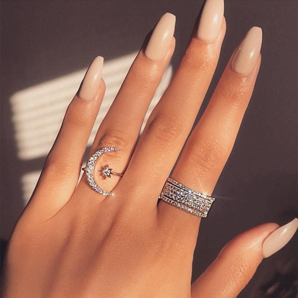 VKME Crescent Crystal Crystal Ring Engagement Ring New Creative Adjustable Ring Woman Statement