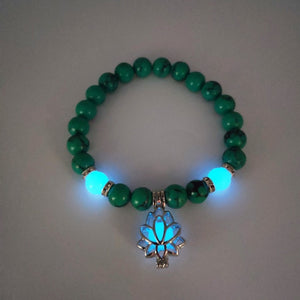 1pcs Creative DIY Animal Magic Tricks Super Sprouting Surprise Girl Magic Bracelet Child Christmas Gifts