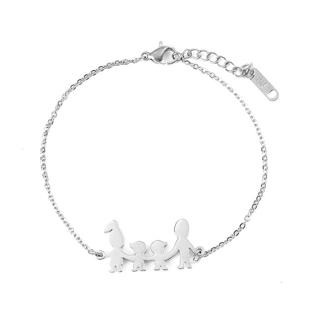 Name Custom Bracelet Father Mother Girl Boy Family Charm Women Jewelry Personalized Engraved Love Letter Customized Gift