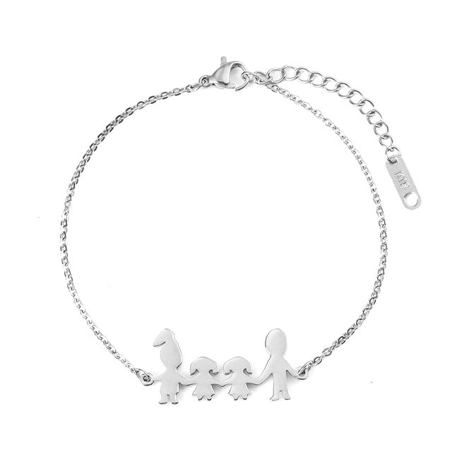 Name Custom Bracelet Father Mother Girl Boy Family Charm Women Jewelry Personalized Engraved Love Letter Customized Gift