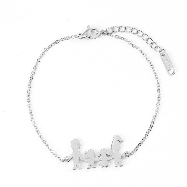 Name Custom Bracelet Father Mother Girl Boy Family Charm Women Jewelry Personalized Engraved Love Letter Customized Gift