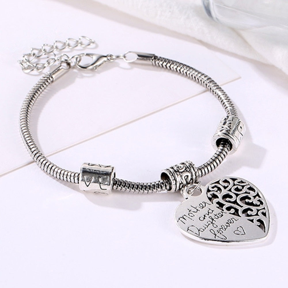 Personalized Mother and Daughter Forever Carved Letters Bracelet For Women Girls Chain Charm Bracelet Fashion Jewelry
