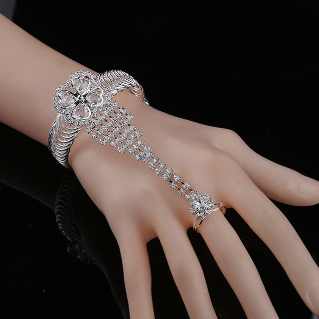 Crystal Slave Bracelets for Women Girls Hand Harness Finger Bracelet Bangles Link Chain Engagement Wedding Party Jewelry Gifts