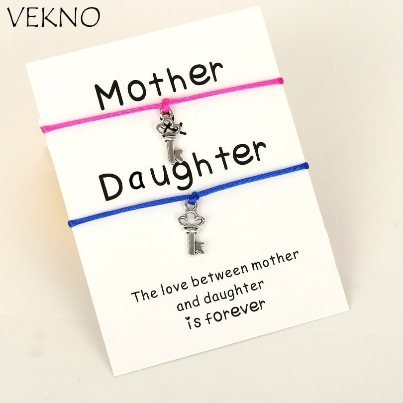 VEKNO 2pcs/set Handmade Multicolor Women Bracelet for Mother Daughter Cute Silver Key Adjustable Braided Charm Bracelets Jewelry